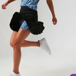 Tuckernuck Williams athletic skirt with shorts